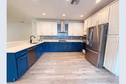 323 W Lambright Street, Tampa, FL 33604 - Photo 15