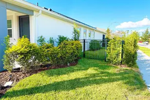 31969 Asbury Ave, Wesley Chapel, FL 33545 - Photo 11