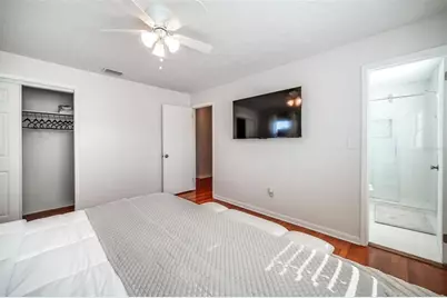 8702 Elmwood Lane, Tampa, FL 33615 - Photo 33