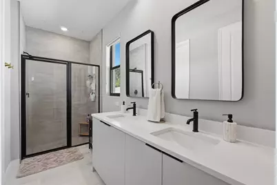 2015 E Kaley Avenue, Orlando, FL 32806 - Photo 21