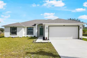 562 Maricopa Dr, Kissimmee, FL 34758 - Photo 1