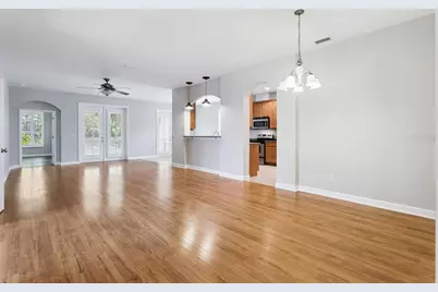 8270 Bridgeport Bay Circle, Mount Dora, FL 32757 - Photo 7