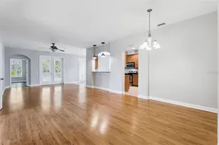 8270 Bridgeport Bay Cir, Mount Dora, FL 32757 - Photo 7