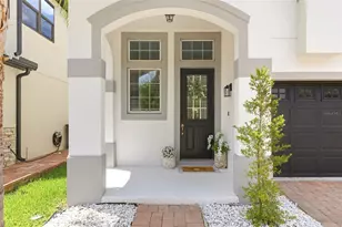 2599 Nouveau Wy, Kissimmee, FL 34741 - Photo 3