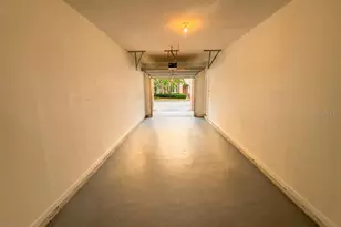 10412 Villa View Cir, Tampa, FL 33647 - Photo 25