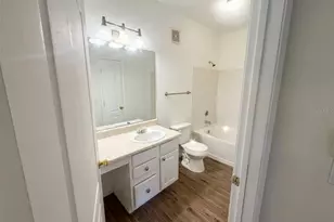 10412 Villa View Cir, Tampa, FL 33647 - Photo 23