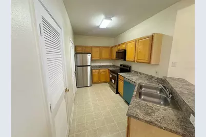 10412 Villa View Circle #10412, Tampa, FL 33647 - Photo 13