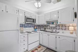 11923 Boynton Ln, New Port Richey, FL 34654 - Photo 11