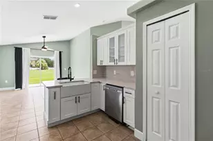 535 Cornwallis Dr, Davenport, FL 33897 - Photo 11