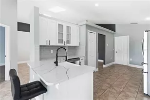 535 Cornwallis Dr, Davenport, FL 33897 - Photo 9