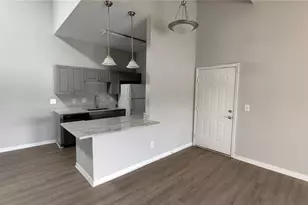 145 N Pearl Lake Causeway, Altamonte Springs, FL 32714 - Photo 3