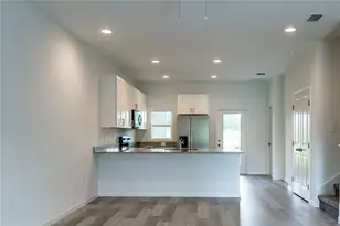5341 Vista Lago Dr, Orlando, FL 32811 - Photo 5