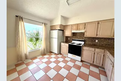 2705 Chatham Circle, Kissimmee, FL 34746 - Photo 3