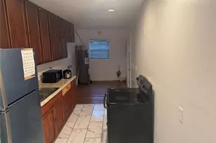 1243 Amaros Ave, Orlando, FL 32811 - Photo 11