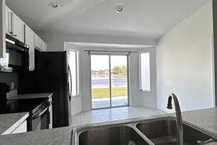 12602 Evington Point Dr, Riverview, FL 33579 - Photo 7