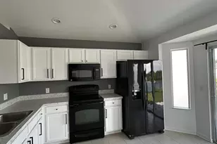12602 Evington Point Dr, Riverview, FL 33579 - Photo 5