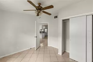 9213 N 13th St, Tampa, FL 33612 - Photo 13