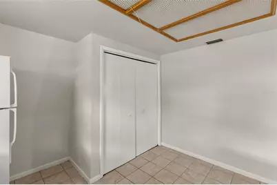 9213 N 13th Street, Tampa, FL 33612 - Photo 11