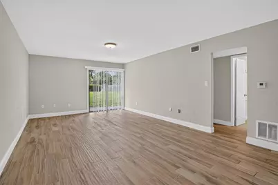 145 Scottsdale Square, Winter Park, FL 32792 - Photo 7