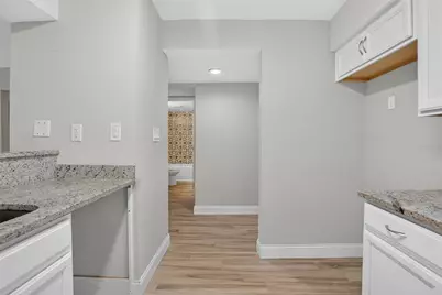 145 Scottsdale Square, Winter Park, FL 32792 - Photo 7