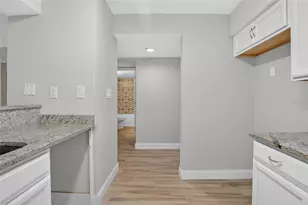 145 Scottsdale Square, Winter Park, FL 32792 - Photo 7