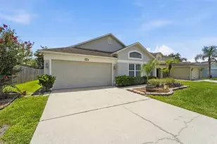 4201 Pacifica Dr, Orlando, FL 32817 - Photo 3