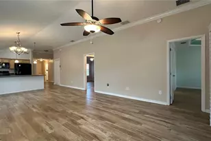 724 Yager Ln, The Villages, FL 32163 - Photo 5