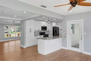 5669 45th Ave N, Kenneth City, FL 33709 - Photo 3