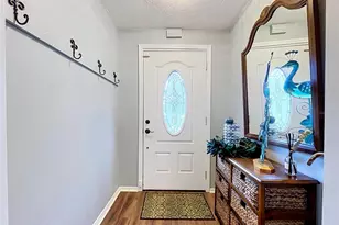 11805 N 51st St, Temple Terrace, FL 33617 - Photo 9