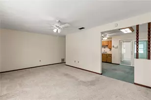 611 N Forrest Ave, Kissimmee, FL 34741 - Photo 5