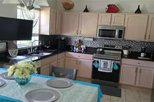 501 Heritage Trail St, Poinciana, FL 34759 - Photo 11