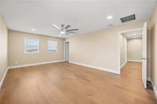 2049 Heart Lk Dr, Groveland, FL 34736 - Photo 33