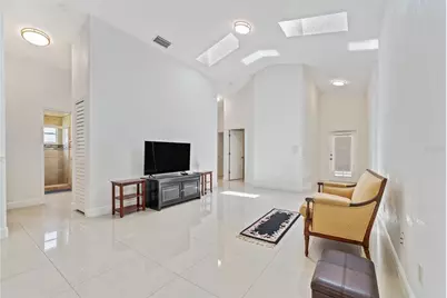 7827 Myrtle Oak Lane, Kissimmee, FL 34747 - Photo 9