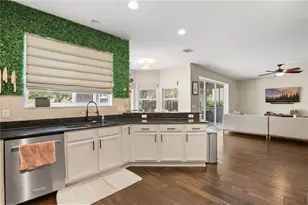 932 Lost Grove Cir, Winter Garden, FL 34787 - Photo 9