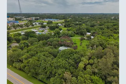 2108 Okeechobee Road, Fort Pierce, FL 34950 - Photo 19