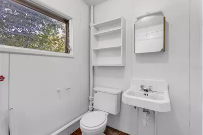 439 W Wisconsin Avenue, Deland, FL 32720 - Photo 19