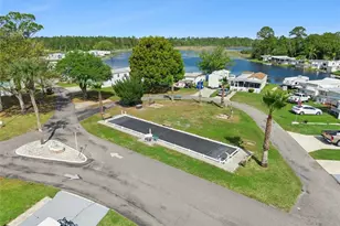 301 Lakeview Dr, Osteen, FL 32764 - Photo 23