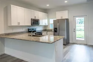 5383 Vista Lago Dr, Orlando, FL 32811 - Photo 7