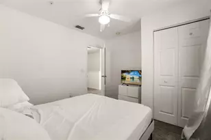 4005 Venetian Bay Dr, Kissimmee, FL 34741 - Photo 15