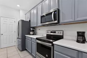 3145 Jade Tree Pt, Oviedo, FL 32765 - Photo 7