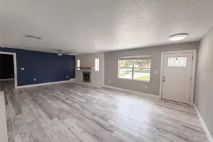 1044 E Lombardy Dr, Deltona, FL 32725 - Photo 3