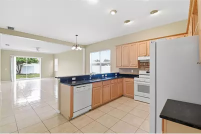 5337 Outlook Way, Zephyrhills, FL 33541 - Photo 21