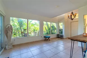 2425 Lake Sue Dr, Orlando, FL 32803 - Photo 7
