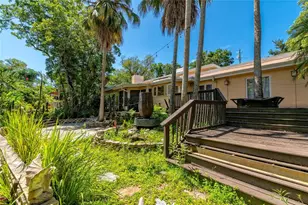 2425 Lake Sue Dr, Orlando, FL 32803 - Photo 37