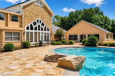 1041 Sweetwater Club Boulevard, Longwood, FL 32779 - Photo 3
