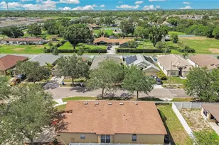 1225 Barclay Wood Dr, Ruskin, FL 33570 - Photo 37