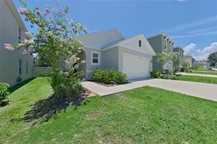 31962 Katelin Cir, Leesburg, FL 34748 - Photo 3