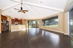 12131 Eagles Point Ct, Grand Island, FL 32735 - Photo 15