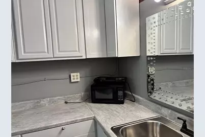 7900 S Orange Blossom Trail #2009, Orlando, FL 32809 - Photo 11