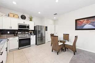 1961 Hemingway Cir, Groveland, FL 34736 - Photo 9